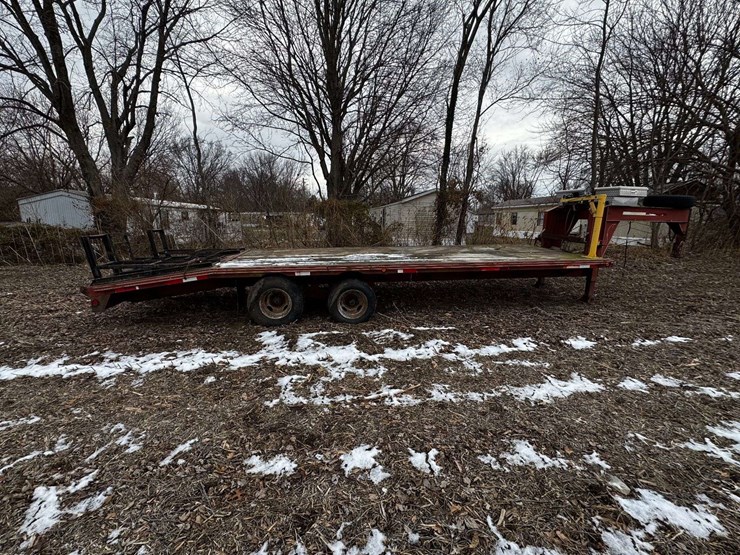 holland-formula-150-tandem-axle-w/duals-gooseneck-trailer-image-6