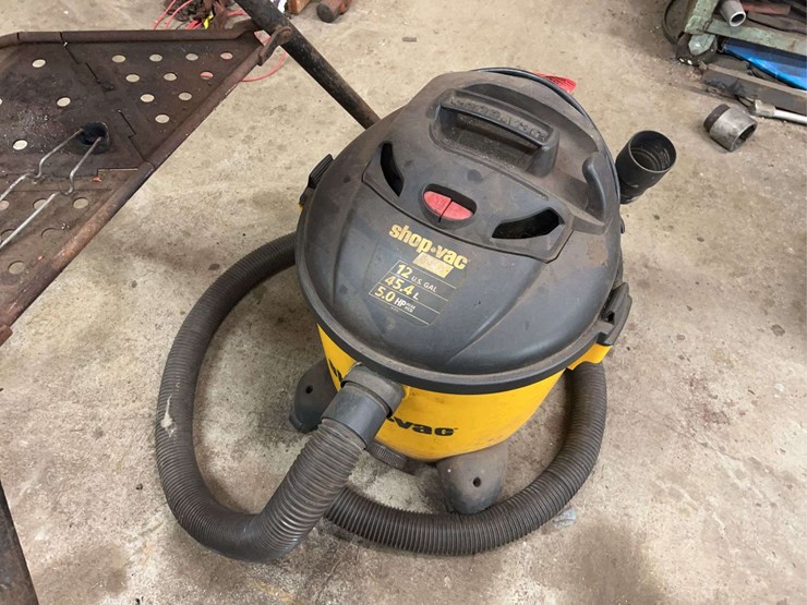 pipe-vise-and-shop-vac-image-9