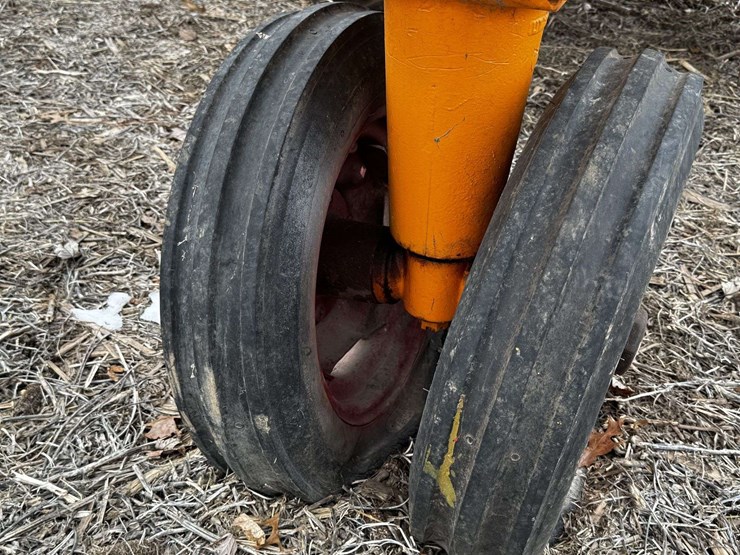 minneapolis-moline-ub-image-12