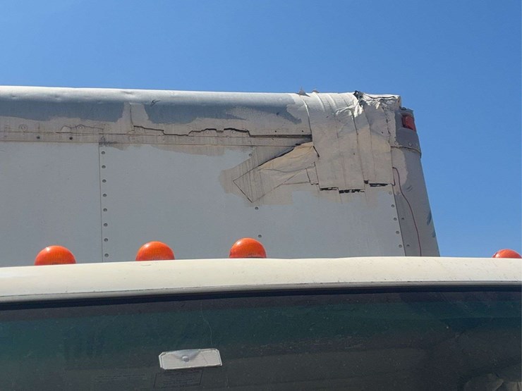 2006-chevrolet-w3500-image-13