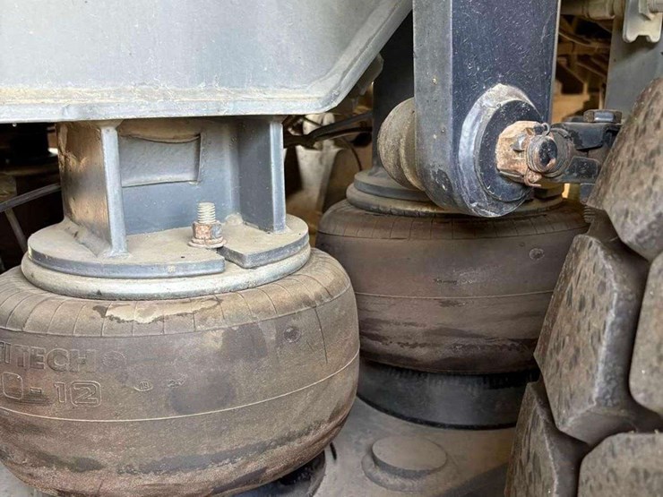 2013-grove-tms9000e-image-59