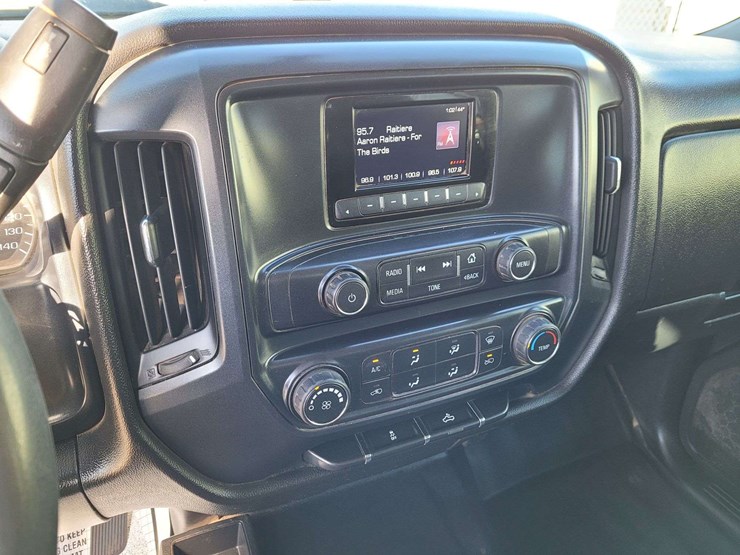 gmc-sierra-2500-image-12