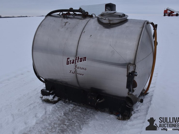 550-gal-tank-image-1