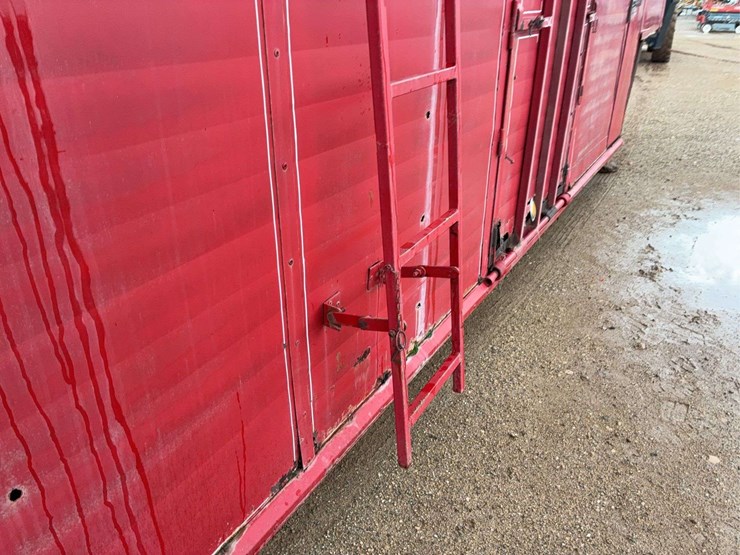 horse-transport-5th-wheel-livestock-trailer-image-38