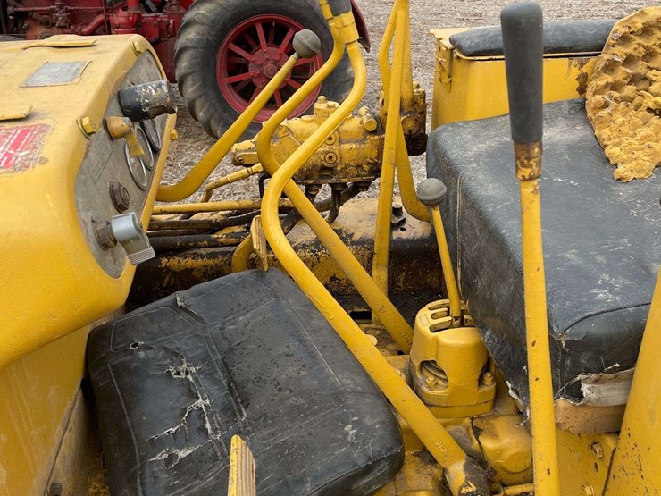 caterpillar-d4d-image-35