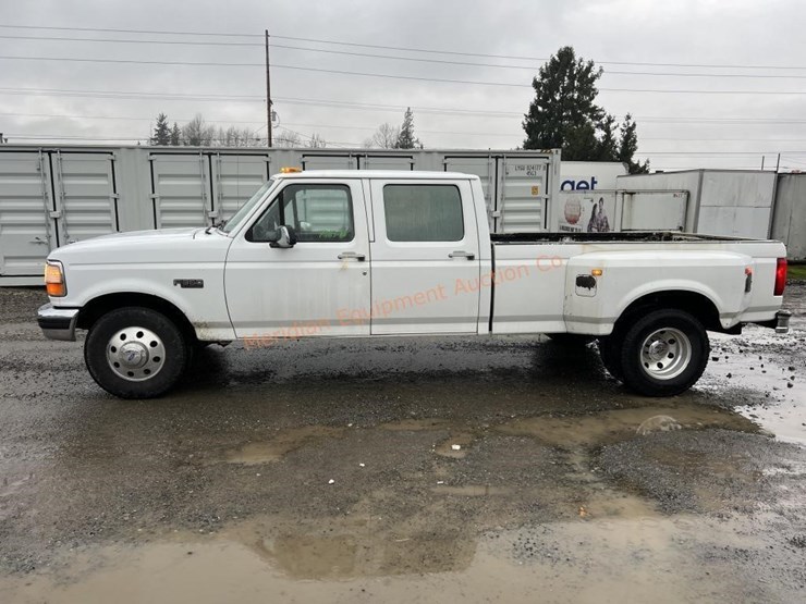 ford-f350-xlt-image-2