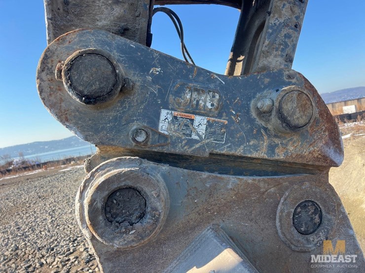 deere-470g-lc-image-40