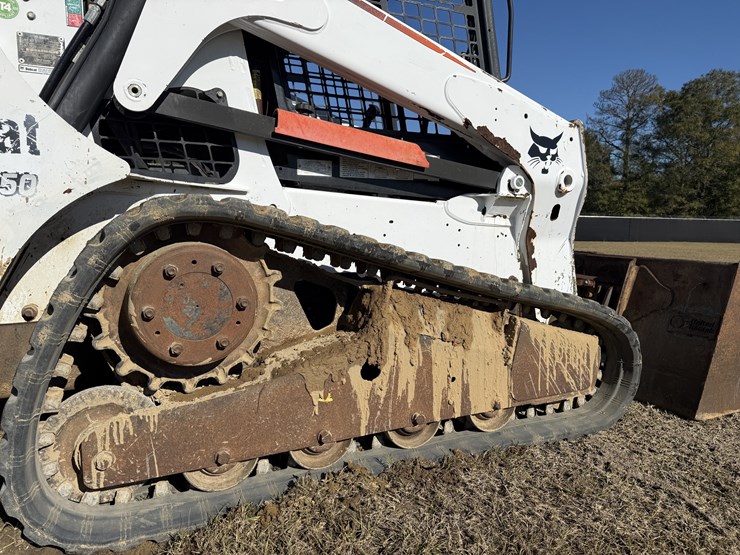 2014-bobcat-t650-image-3