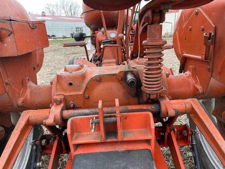 allis-chalmbers-wd-45-wide-front-image-50