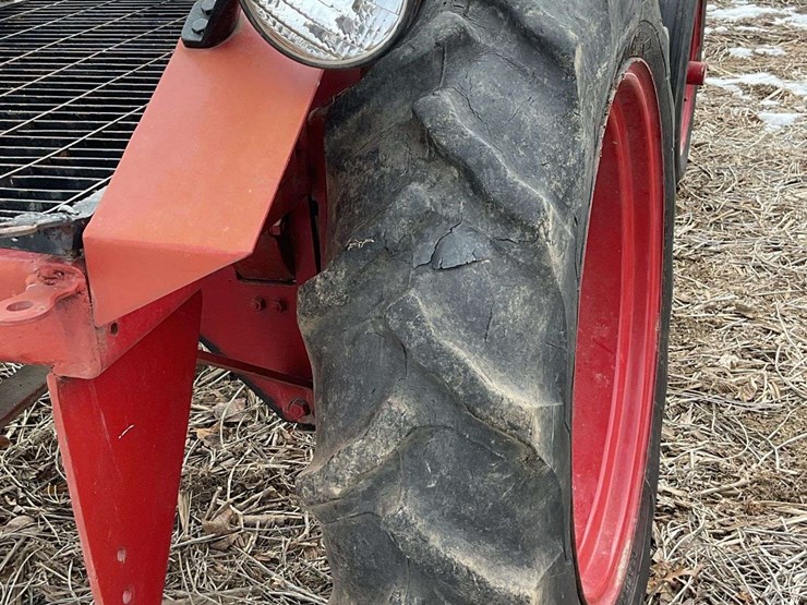 modified-empire-tractor-image-9