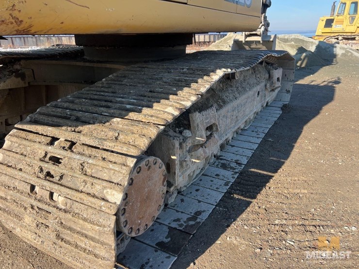 deere-470g-lc-image-11