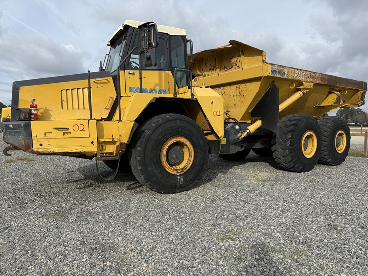 2005-komatsu-hm400-image-1
