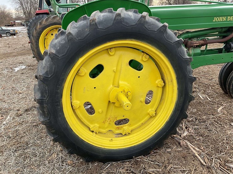 john-deere-50-image-22