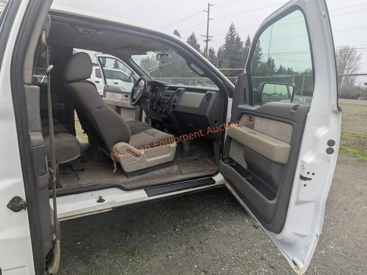 2010-ford-f150-xl-image-26