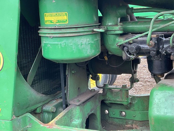 john-deere-70-image-55