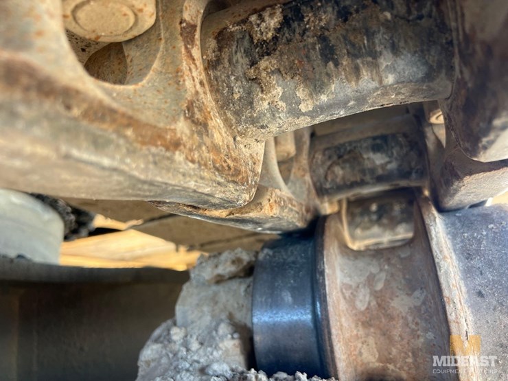 deere-470g-lc-image-21