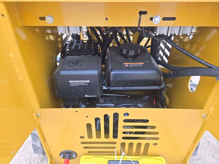 2025-sdlanch-sdll30-mini-skid-steer-image-8