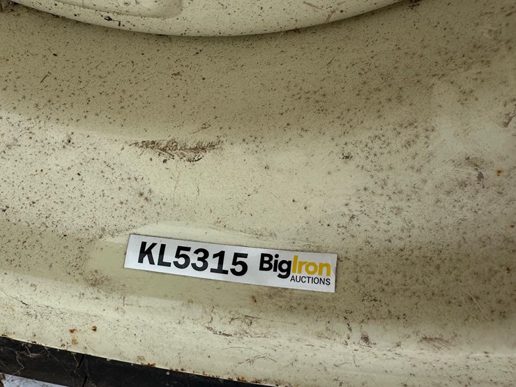 firestone-11l-15-tire-on-rim-image-5