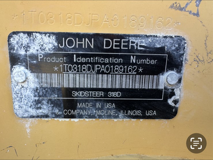 2010-deere-318d-image-2