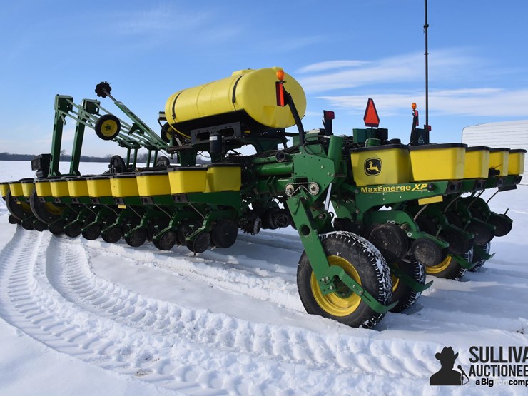 2009-john-deere-1770nt-image-7