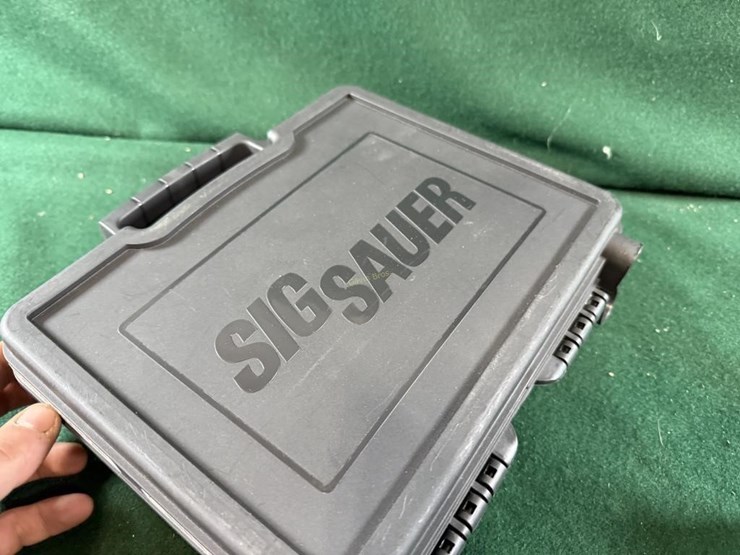 sig-sauer-1911-spartan-nib-45acp-pistol-image-6