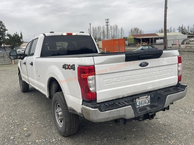 2021-ford-f350-xl-image-4
