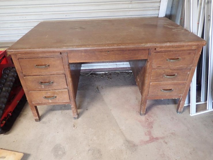 7-drawer-wood-desk---tag-#6591-image-1