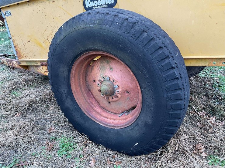 knoedler-pto-drive-auger-cart-image-12