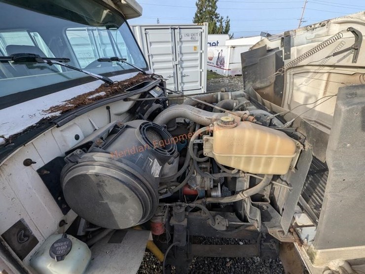 1997-international-4700-image-19