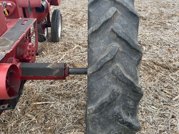 farmall-super-c-narrow-front-image-23