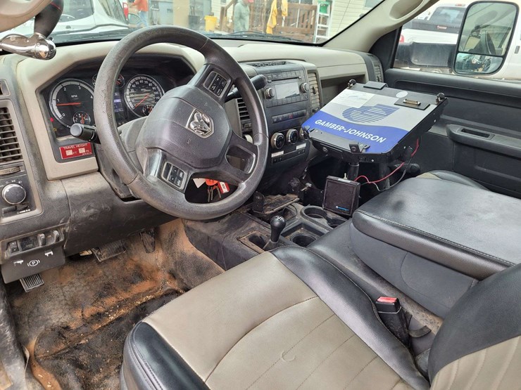 2012-ram-5500-chassis-regular-cab-2d-bucket-truck-image-10