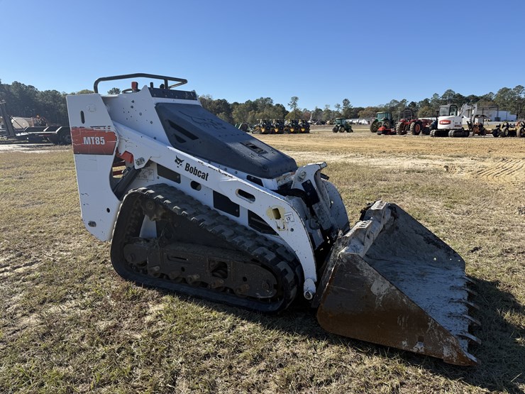 bobcat-mt85-image-4