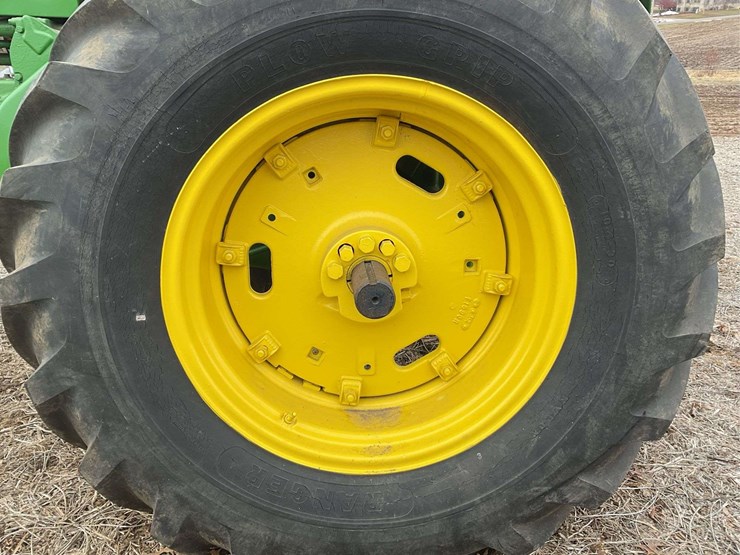 john-deere-70-image-48