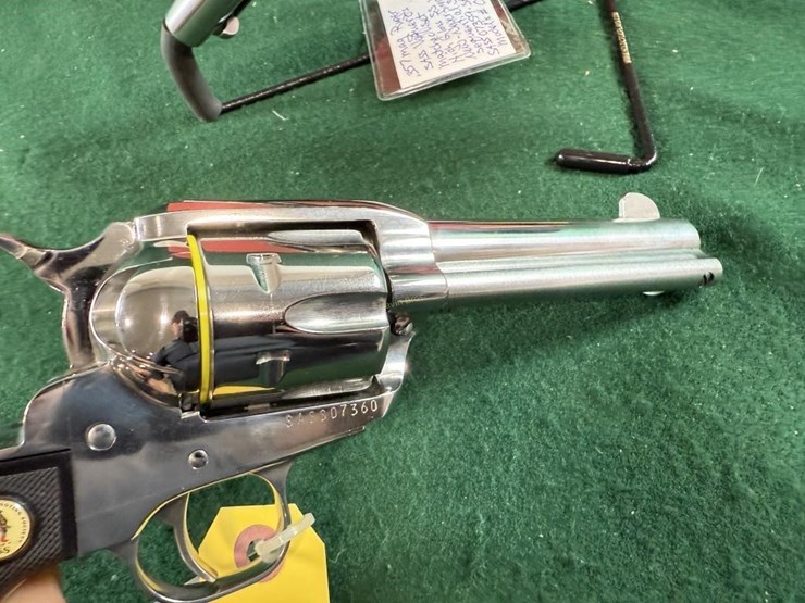 set-of-ruger-sass-new-vaquero-357mag-revolvers-image-9