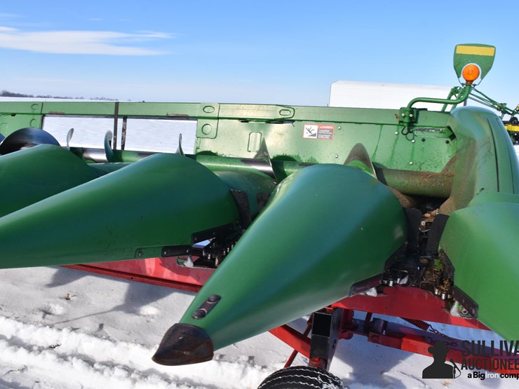 john-deere-608c-image-13