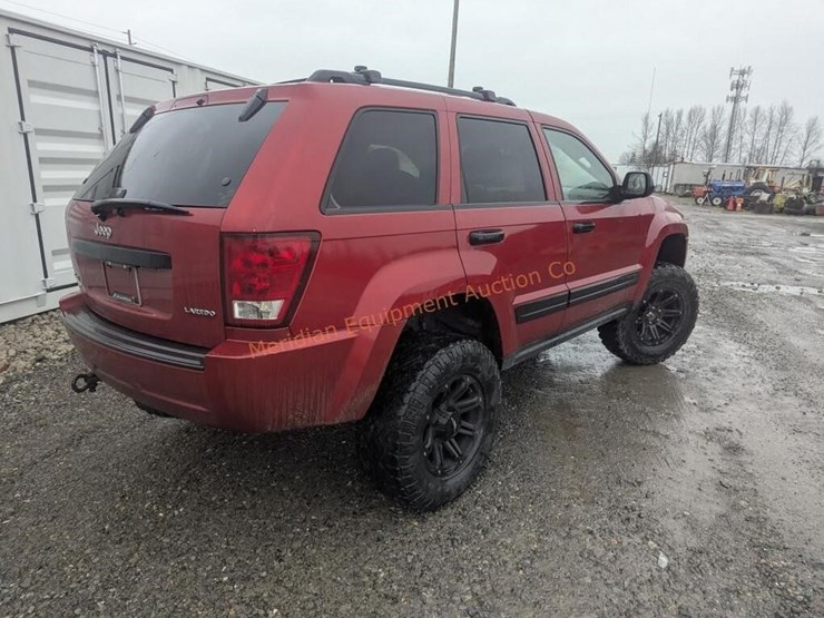 jeep-grand-cherokee-laredo-image-4