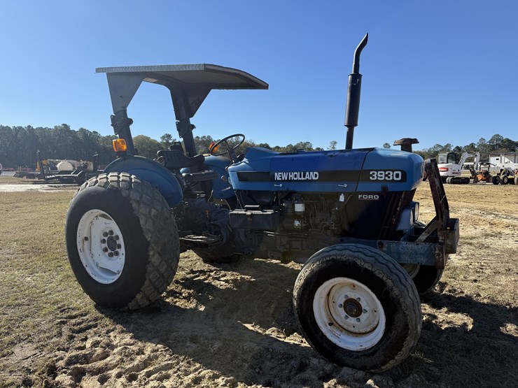 new-holland-3930-image-4