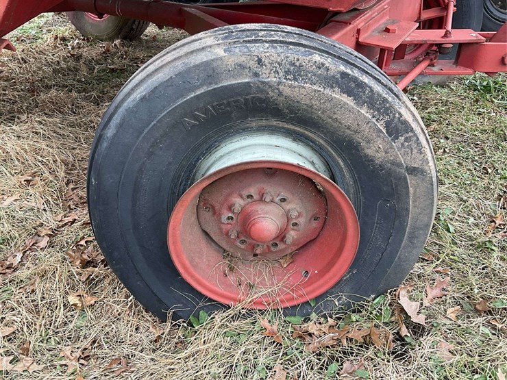 gravity-flow-wagon-image-9