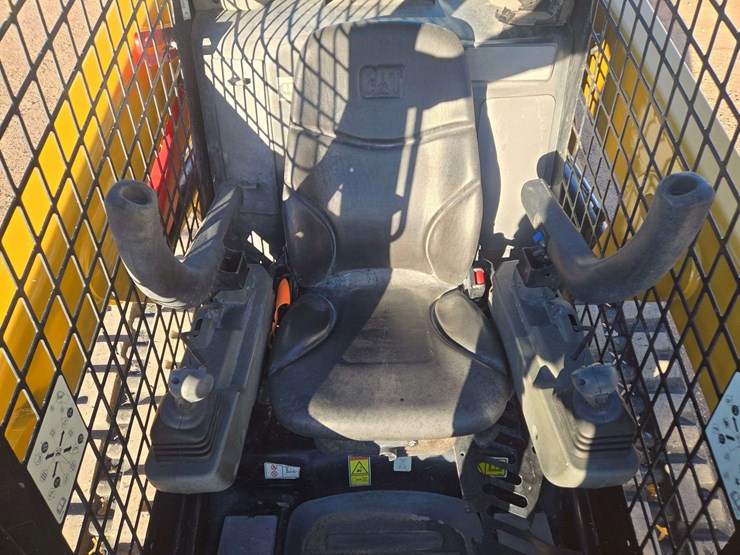 caterpillar-249d3-image-9