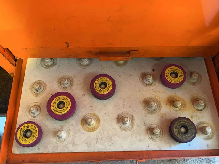 valve-grinder-with-cabinet-image-10