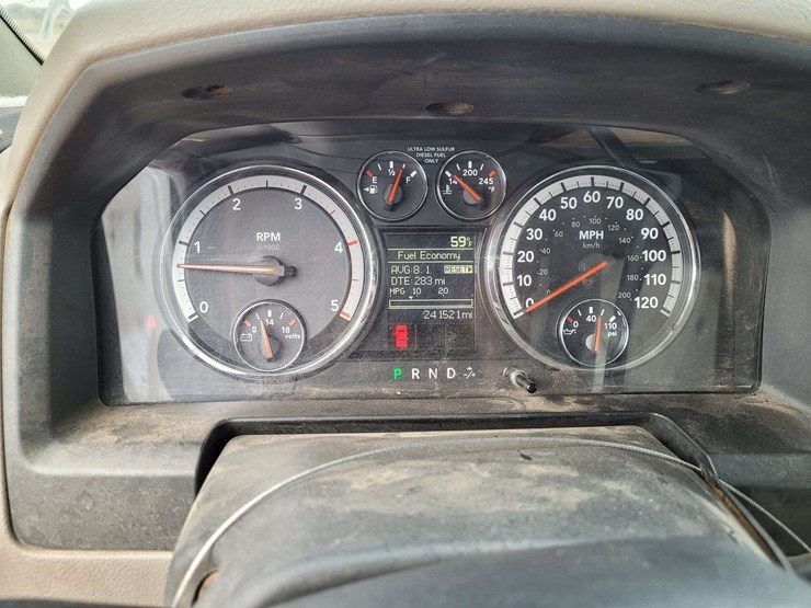 2012-ram-5500-chassis-regular-cab-2d-bucket-truck-image-20