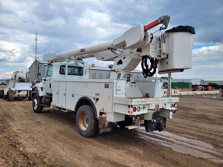 2004-international-7300-image-6