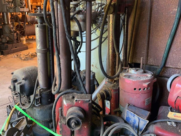 contents-of-workbench-image-4