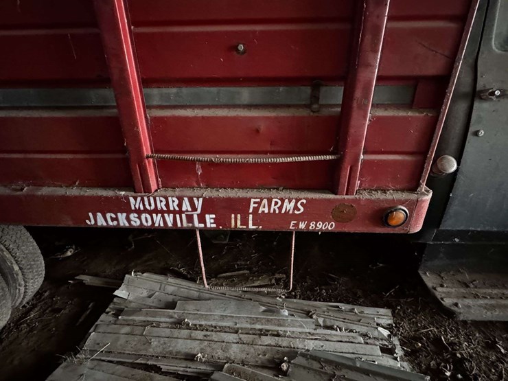 1964-international-loadstar-image-8