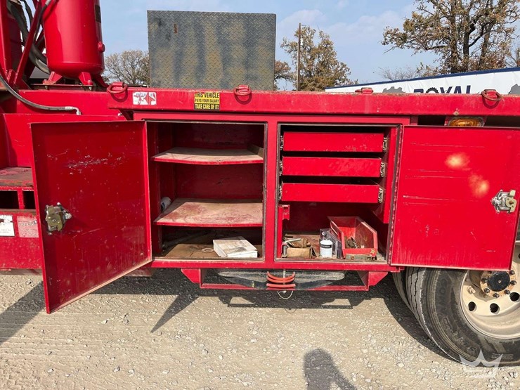 2015-kenworth-t880-image-23