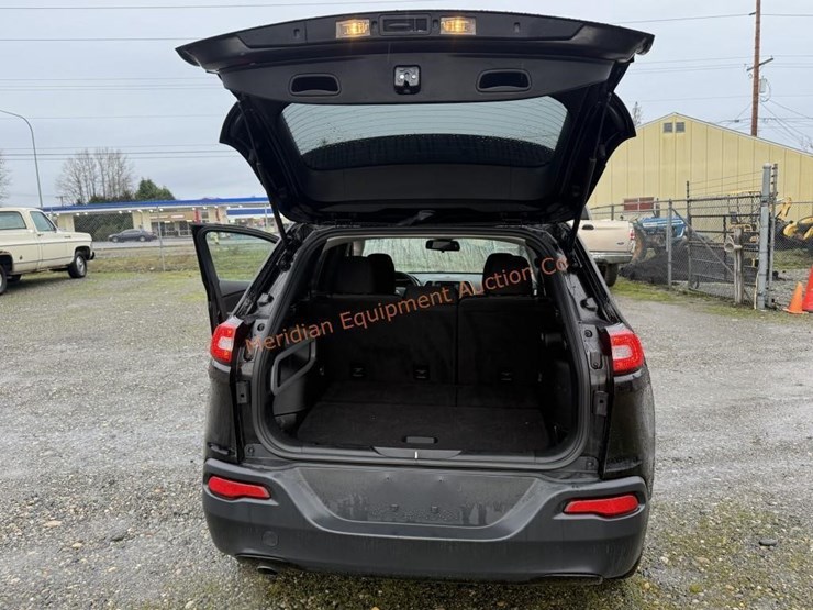 jeep-cherokee-image-12