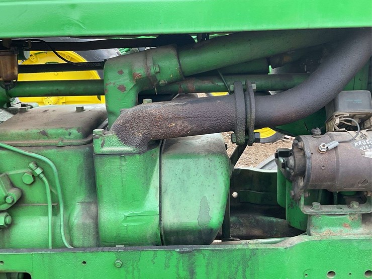 john-deere-70-image-51
