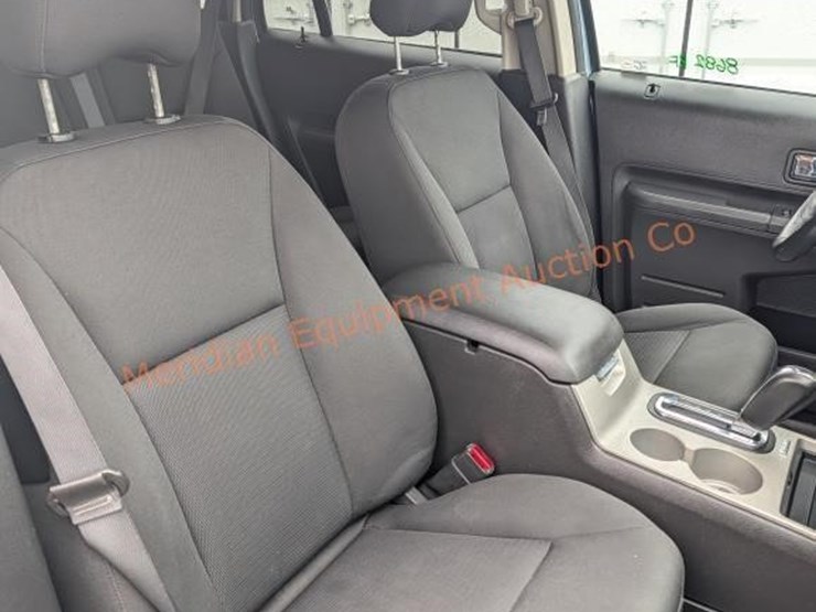 ford-edge-sel-image-26