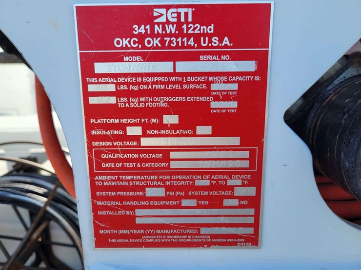 2016-ford-f550-image-17