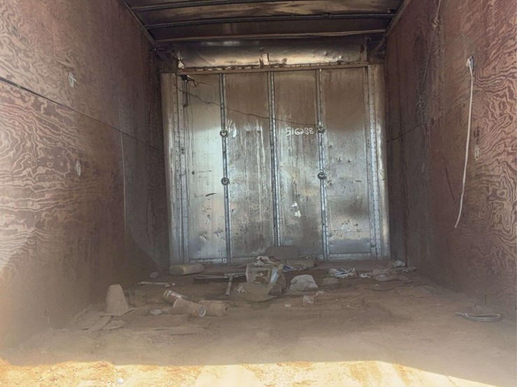 2006-chevrolet-w3500-image-17